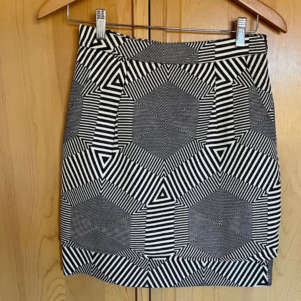 Escher print short skirt